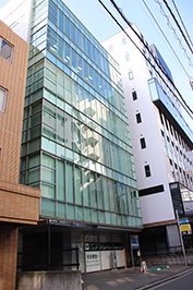 本社ビル